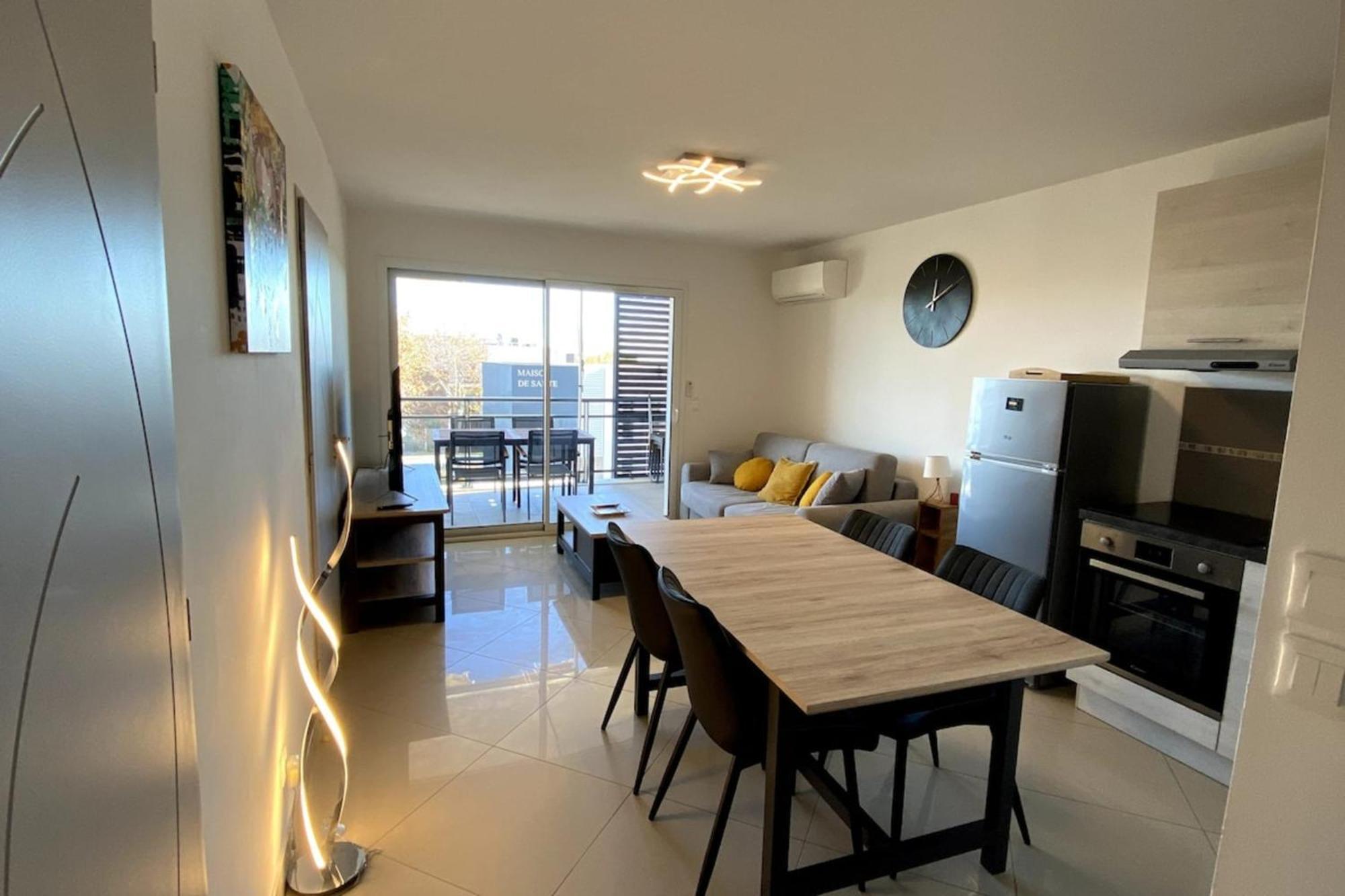Halte A Ephyra - Appartement A Gruissan Bagian luar foto